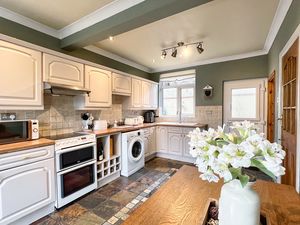 Photo 29- click for photo gallery